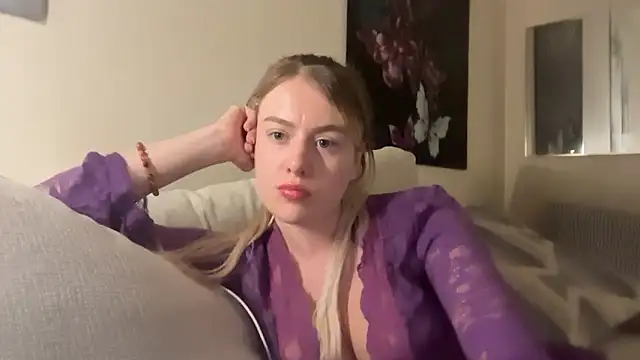 blondebunny999_999 webcam