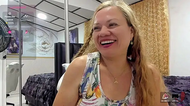 alicee__mature - Alicee__mature's free webcam - UK Sex Cams