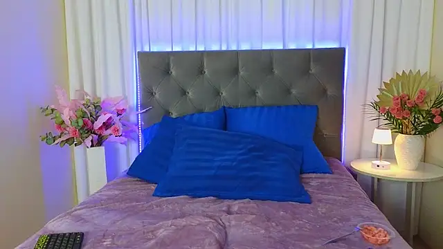 Ariana_Petite webcam