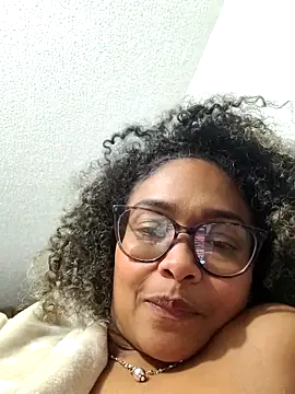 BiiancaEstradaa webcam