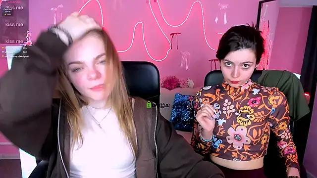 kitniss_dreamy webcam