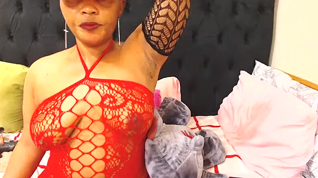 SexyPureFire001 webcam