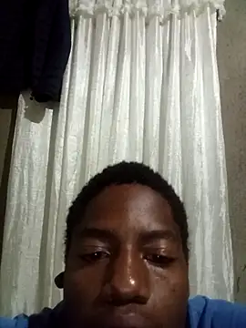 aolinwhallu (M twink) - Yummy dick