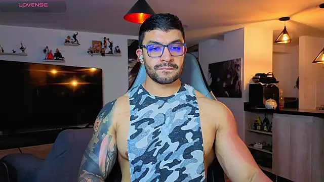 Michael_Diamond webcam