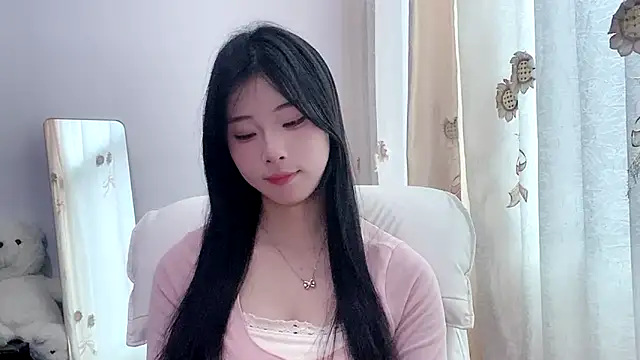 美女yiyibaby2026在线直播