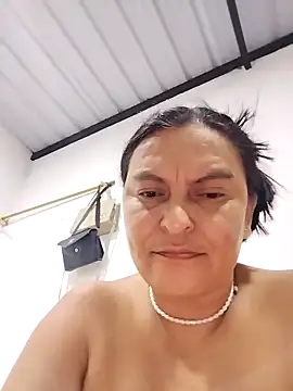 Horny-Mommy-Dirty live sex cam