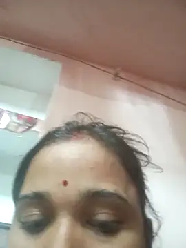 Webcam Model (Deepjakolirr)  is live.Free join now!