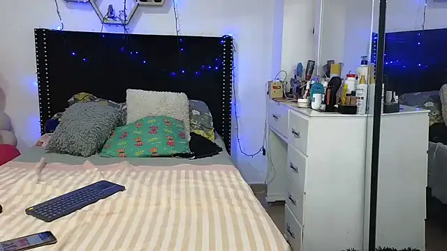 charlotte_077 webcam