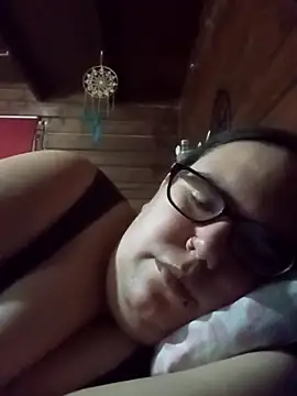 gatitabuena90 - Gatitabuena90's free webcam - UK Sex Cams