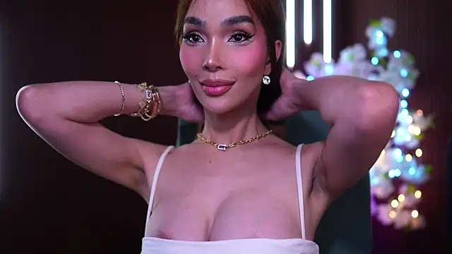 xxforyoureyesonlyxx webcam