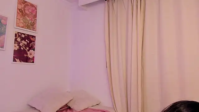 canelleGarces live sex cam