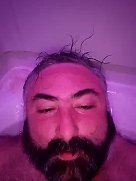 MacGuyver20 live sex cam