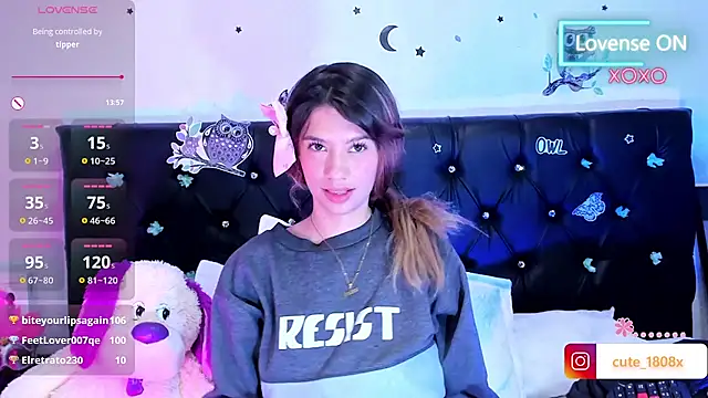 Sofiia_cute_ webcam