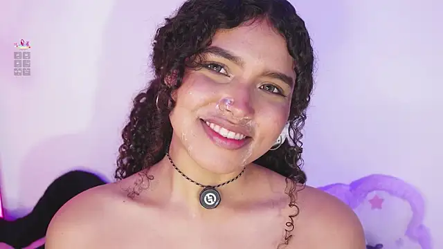 EloiseSweetxx webcam