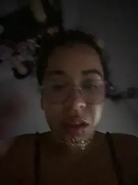 woo_isdaphne - Woo_isDaphne's free webcam - UK Sex Cams