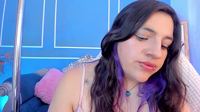 TaraTaylorr live sex cam