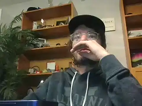 KinkyKittyBoy webcam