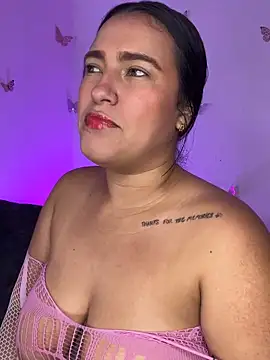 veronica__olsonn webcam