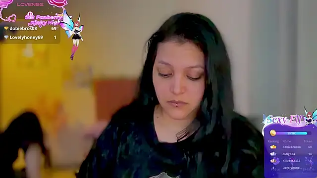 MarcellaGriffin webcam