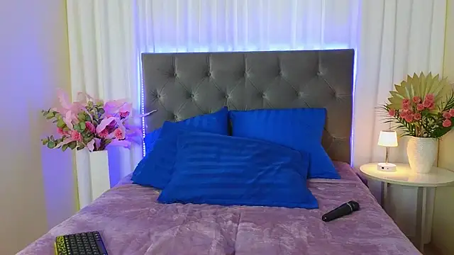 Ariana_Petite webcam