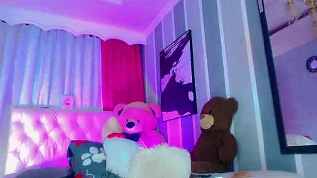 Julia_Bulette1 webcam