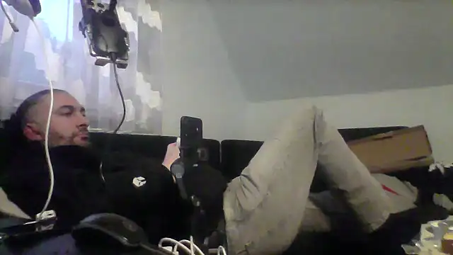 newyorkdimi - NewyorkDimi's free webcam - UK Sex Cams