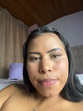 Webcam Model (Mich-12)  is live.Free join now!