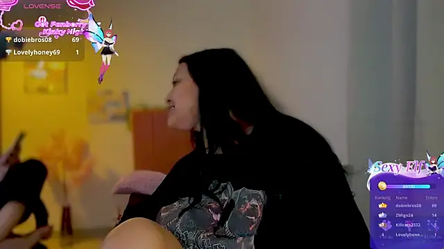 MarcellaGriffin webcam