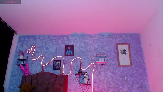 Preview Everlin__Hot_