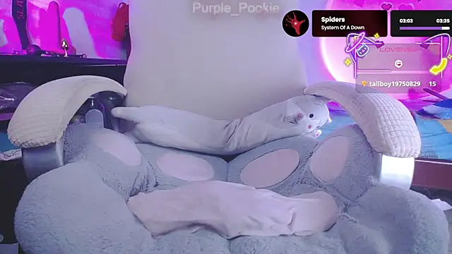 Purple_Pookiee webcam