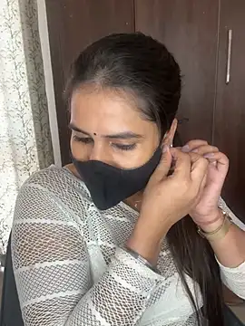 sexy_madhurii - Sexy_Madhurii's free webcam - UK Sex Cams