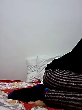 altinya - Altinya's free webcam - UK Sex Cams