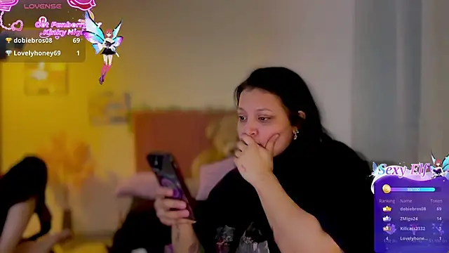 MarcellaGriffin webcam