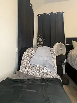 Fifty_Shades_Of_Redd webcam