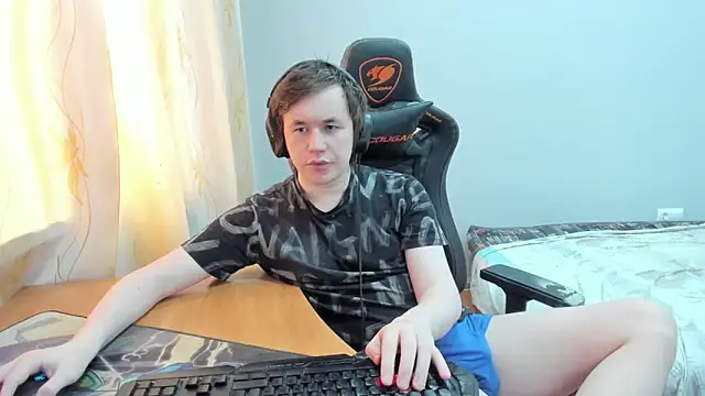 iliaskrislove webcam