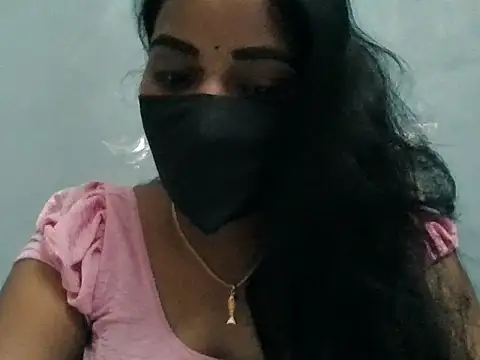 Rathi-priyaa webcam
