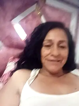 Webcam Model (_Scarlett_Sweet)  is live.Free join now!