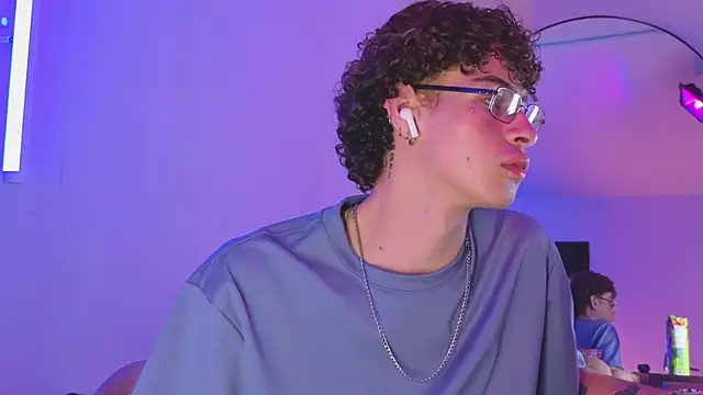 nova_salvatore webcam