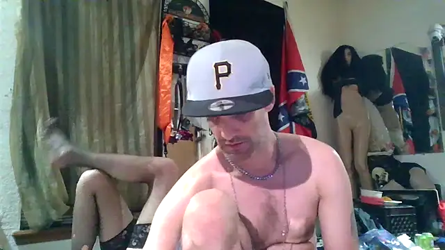 slinginbigd (Ask my age) - CLOUDS