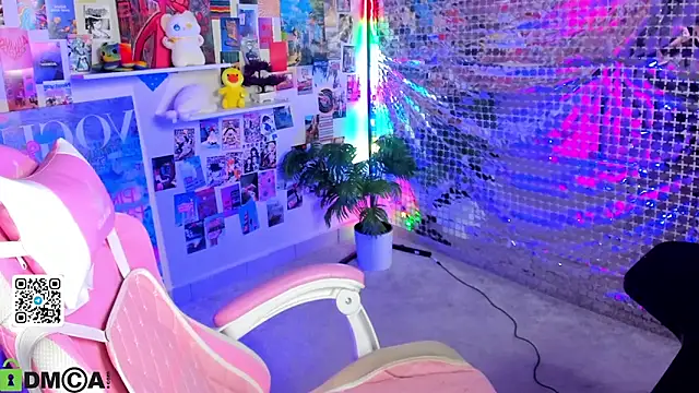 Sara_Robinson webcam