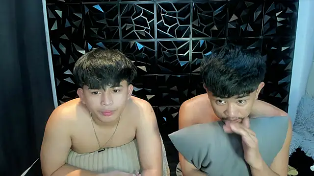 xlovercutietwink live sex cam