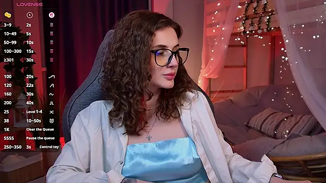 OliviaMcClean webcam