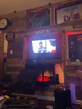 Twist_N_Tease webcam