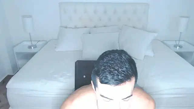 mr_hunterx - Mr_hunterx's free webcam - UK Sex Cams