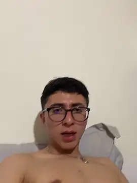 CamiRojas_boy live sex cam