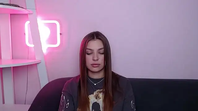 MilanaAngelAs webcam