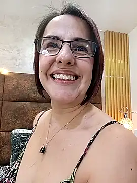 IsisBlake - Live Cam