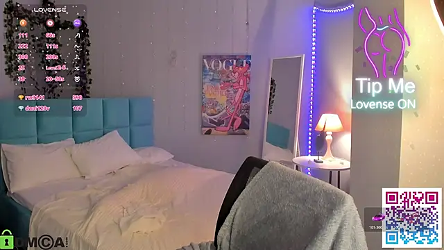 boozekirs_ - Boozekirs_'s free webcam - UK Sex Cams