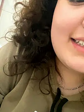 solangerulo_ - Solangerulo_'s free webcam - UK Sex Cams