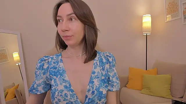 GoodGlamorGirl webcam